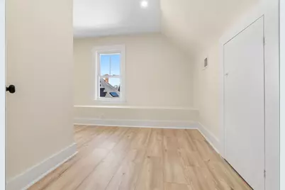 19 Laurel St, Saugus, MA 01906 - Photo 33