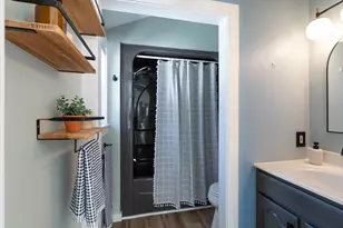 40 Clark St, Easthampton, MA 01027 - Photo 13