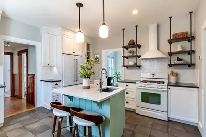 40 Clark St, Easthampton, MA 01027 - Photo 3