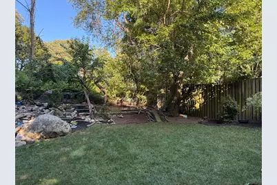 45 Irving Ave #45, Haverhill, MA 01832 - Photo 31