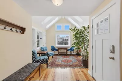 8 Winter St, Amesbury, MA 01913 - Photo 3