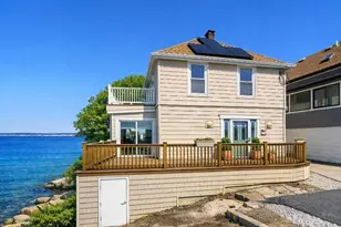 43 Maple Ave, Nahant, MA 01908 - Photo 5