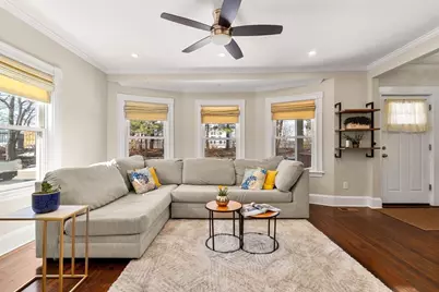 24 Prescott St #1, Boston, MA 02136 - Photo 5