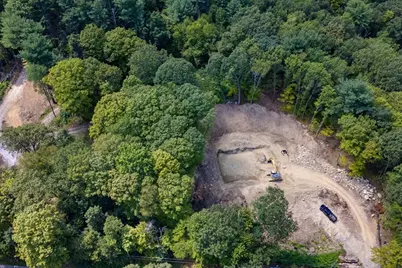 329 Crawford St, Northborough, MA 01532 - Photo 3