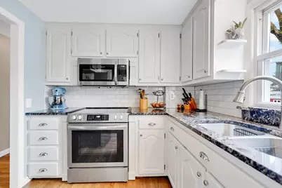 38 Northway Dr, Springfield, MA 01119 - Photo 9