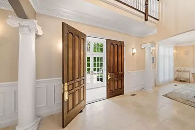 43 Bristol Rd, Wellesley, MA 02481 - Photo 5