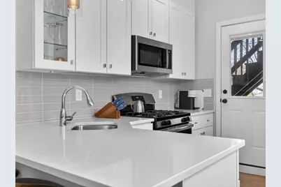 3 Roslin Street #2, Boston, MA 02124 - Photo 5