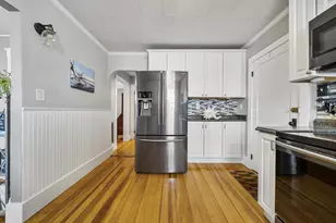 25 Eden St, Salem, MA 01970 - Photo 3