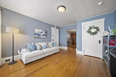 25 Eden St #25, Salem, MA 01970 - Photo 5