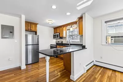 24 Denny St #6, Boston, MA 02125 - Photo 5