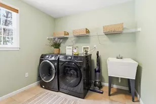 7 Grindstone Ct, Westborough, MA 01581 - Photo 29