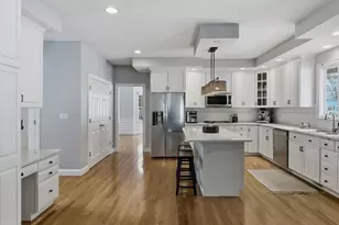 7 Grindstone Ct, Westborough, MA 01581 - Photo 11