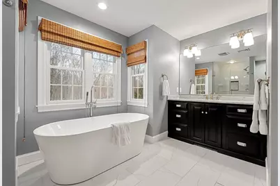 118 Moulton St, West Newbury, MA 01985 - Photo 23