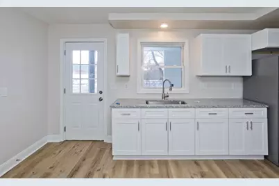 248 Hampden St, Chicopee, MA 01013 - Photo 21