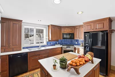 105 Lexington Rd, Concord, MA 01742 - Photo 5