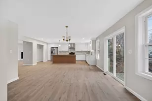 65 Ormonde Rd, Methuen, MA 01844 - Photo 7