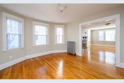 17-19 Albany St, Quincy, MA 02170 - Photo 7