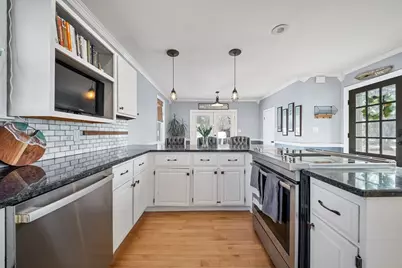 5 Bridge St, West Newbury, MA 01985 - Photo 9