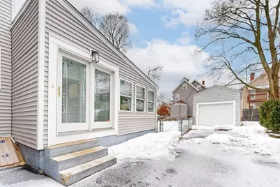 7 Madison Ave, Cambridge, MA 02140 - Photo 37