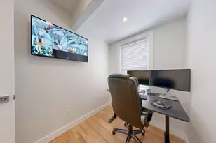 7 Madison Ave, Cambridge, MA 02140 - Photo 35