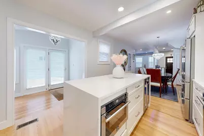 7 Madison Ave, Cambridge, MA 02140 - Photo 5