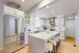 7 Madison Ave, Cambridge, MA 02140 - Photo 3