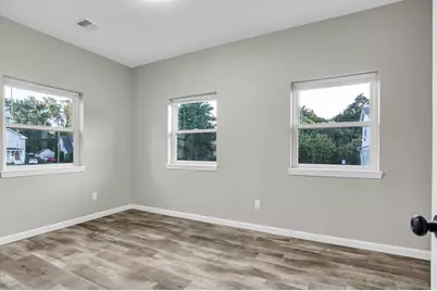 70 Court Street #2, Westfield, MA 01085 - Photo 5