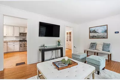 300 West Main Street, Hopkinton, MA 01748 - Photo 11