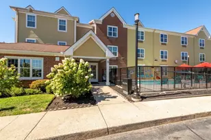 20 International Pl, Tewksbury, MA 01876 - Photo 9