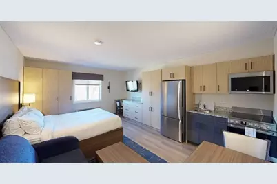 880 Donald J Lynch Blvd #204, Marlborough, MA 01752 - Photo 1