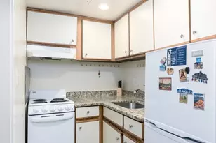 70 Southbridge St, Worcester, MA 01608 - Photo 3