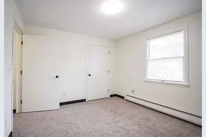 878-880 Saint James Ave, Springfield, MA 01104 - Photo 11