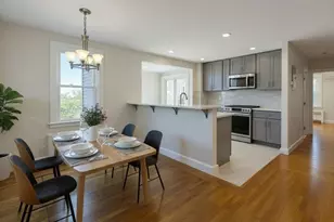 9 Crestway Rd, Boston, MA 02128 - Photo 5