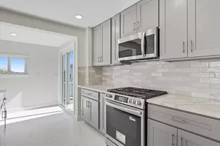 9 Crestway Rd, Boston, MA 02128 - Photo 7