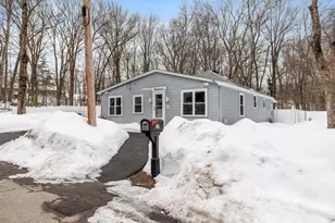 17 Vinton St, Leominster, MA 01453 - Photo 41