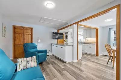 17 Vinton St, Leominster, MA 01453 - Photo 7