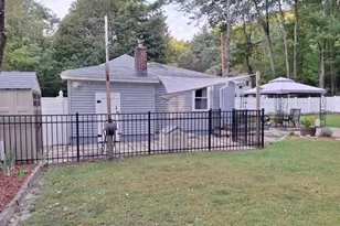 17 Vinton St, Leominster, MA 01453 - Photo 35