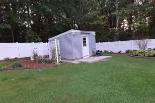 17 Vinton St, Leominster, MA 01453 - Photo 33