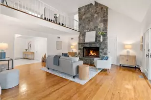 71 Philip St, Medfield, MA 02052 - Photo 7