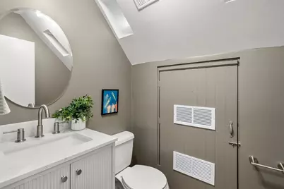 22 Shawmut St #Townhouse, Boston, MA 02116 - Photo 9