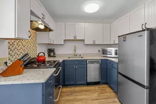 495 Commercial St, Provincetown, MA 02657 - Photo 9