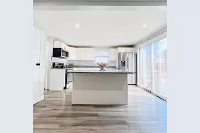 28B Staples Street #B, Taunton, MA 02718 - Photo 7