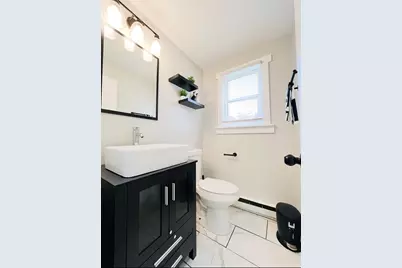 28B Staples Street #B, Taunton, MA 02718 - Photo 9