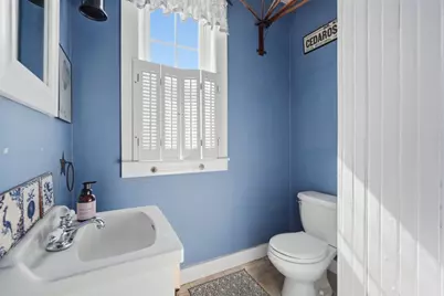 42 Lawler St, Holyoke, MA 01040 - Photo 19