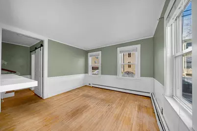 4 Boardman St, Amesbury, MA 01913 - Photo 9