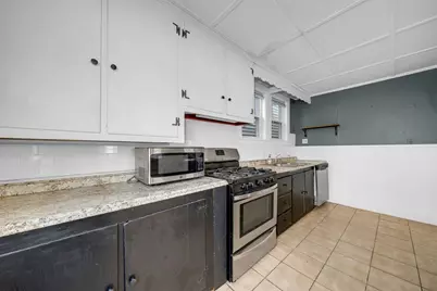 4 Boardman St, Amesbury, MA 01913 - Photo 7