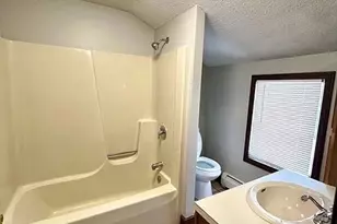 890-892 St James Ave, Springfield, MA 01104 - Photo 9