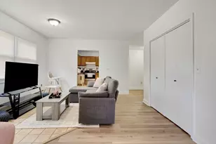 890-892 St James Ave, Springfield, MA 01104 - Photo 17