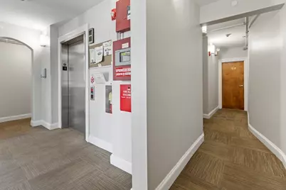 1039 Massachusetts Avenue, Cambridge, MA 02138 - Photo 3