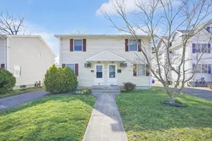 884-886 St James Ave, Springfield, MA 01104 - Photo 1